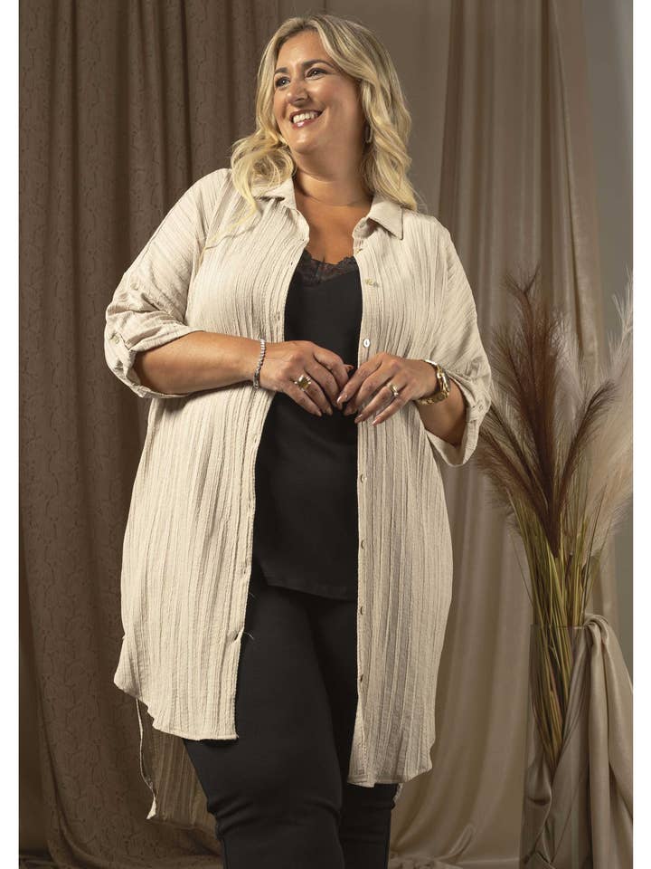 251220 - Tunika aus Stoff Herbst-Winter-Kollektion Große Größen für den Großhandel von Teresa Cardoso Oliveira