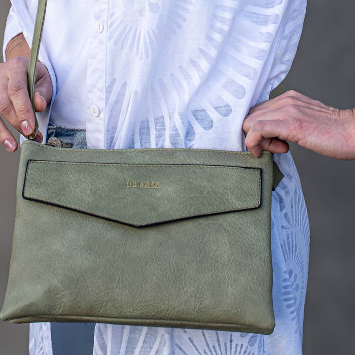 Liz Soto Handbags - Wholesale Crossbody Bag - Women's - Lexi 3318 cross body with wristlet