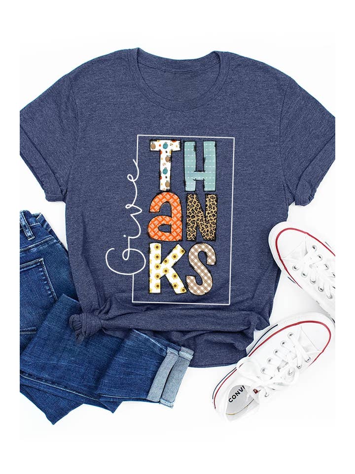 COLORBEAR – T-shirt estampada - Mulher por atacado – DAR GRAÇAS MANGA CURTA UNISSEX7