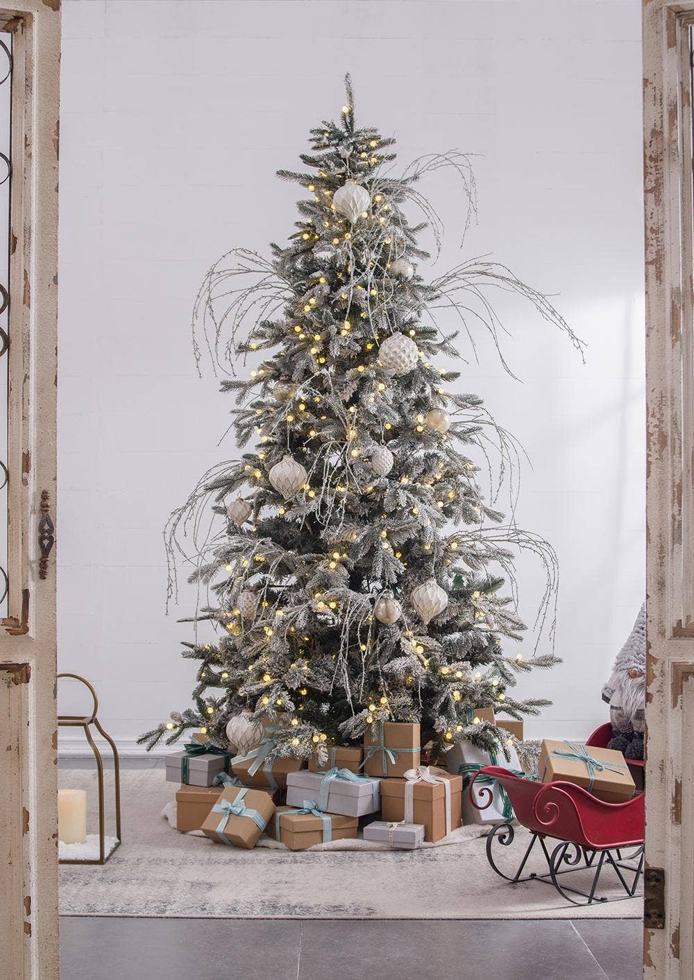 A&B Home Group Inc. - Wholesale Christmas Decoration - 52" Glittered Garland - Silver6