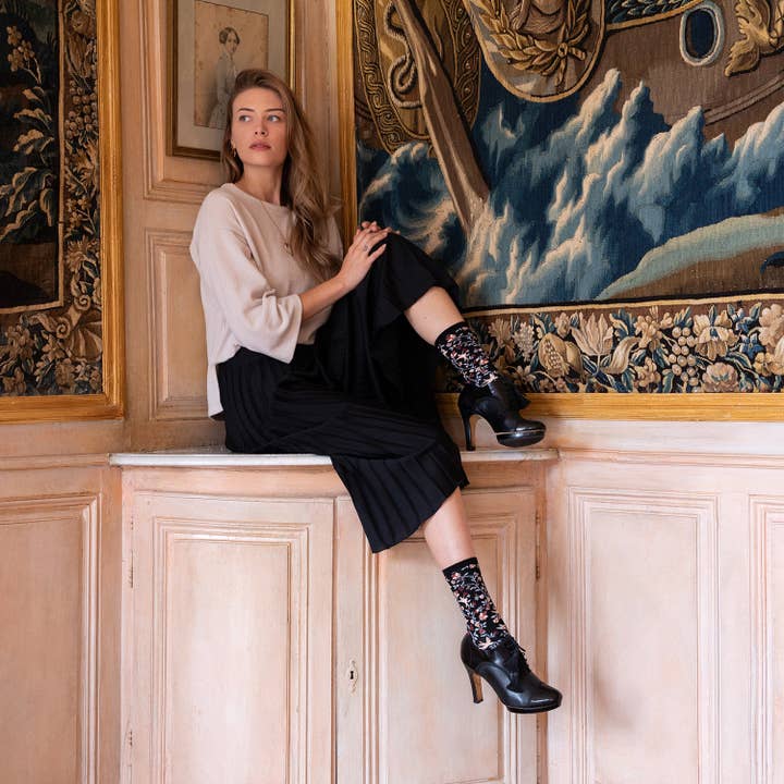 Black Les Aubussonaises for wholesale on Faire2