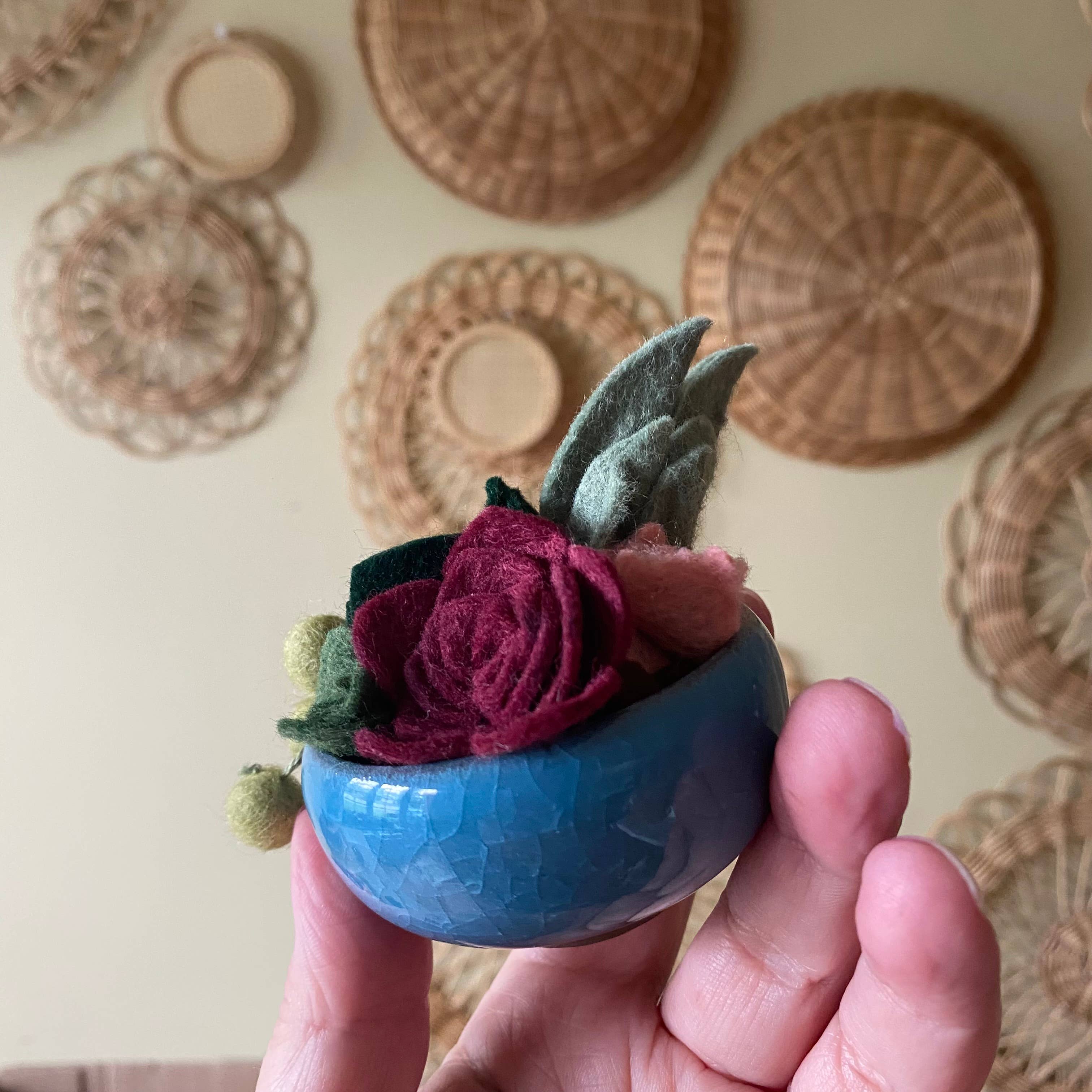 ForgetBKnot - Wholesale Artificial Flowers - Handmade Felt Succulent Arrangement in Colourful Ceramic Pot6