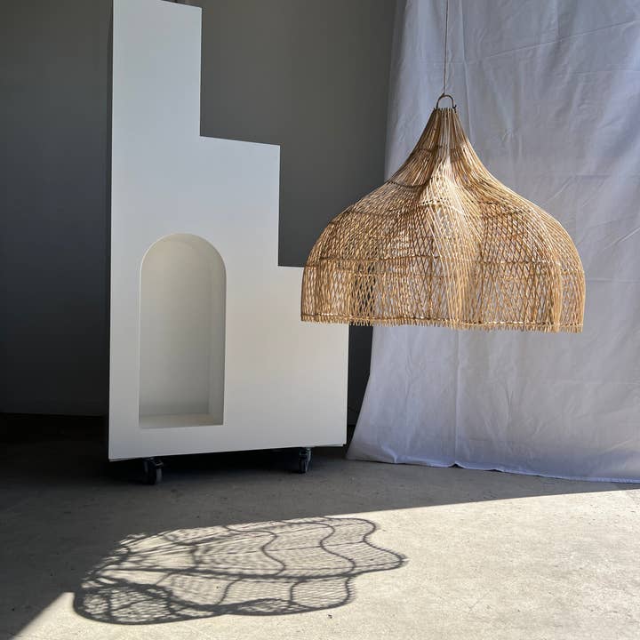 Office Objets - Wholesale Chandelier/Hanging Light - Pendant light, flower-shaped rattan fixture, tulip, corolla H:80cm D80cm14