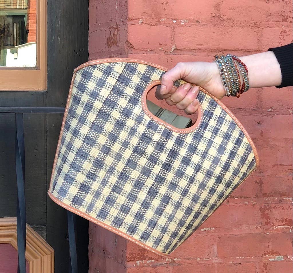 Shebobo – Großhandel Henkeltasche – Damen – Ricky Strohtasche mit Lederdetails4