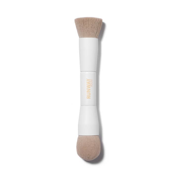 Pinceau Visage - Pinceau Double Embout Fond de Teint/Poudre pour la vente par Runway Room Cosmetics
