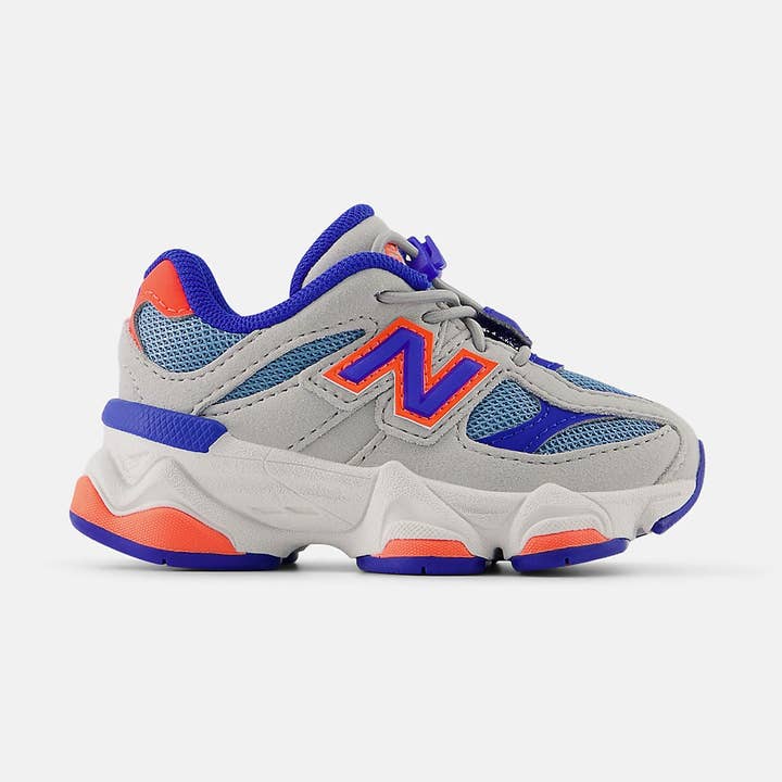 BLEU New Balance 9060 IV9060KB en vente sur Faire0