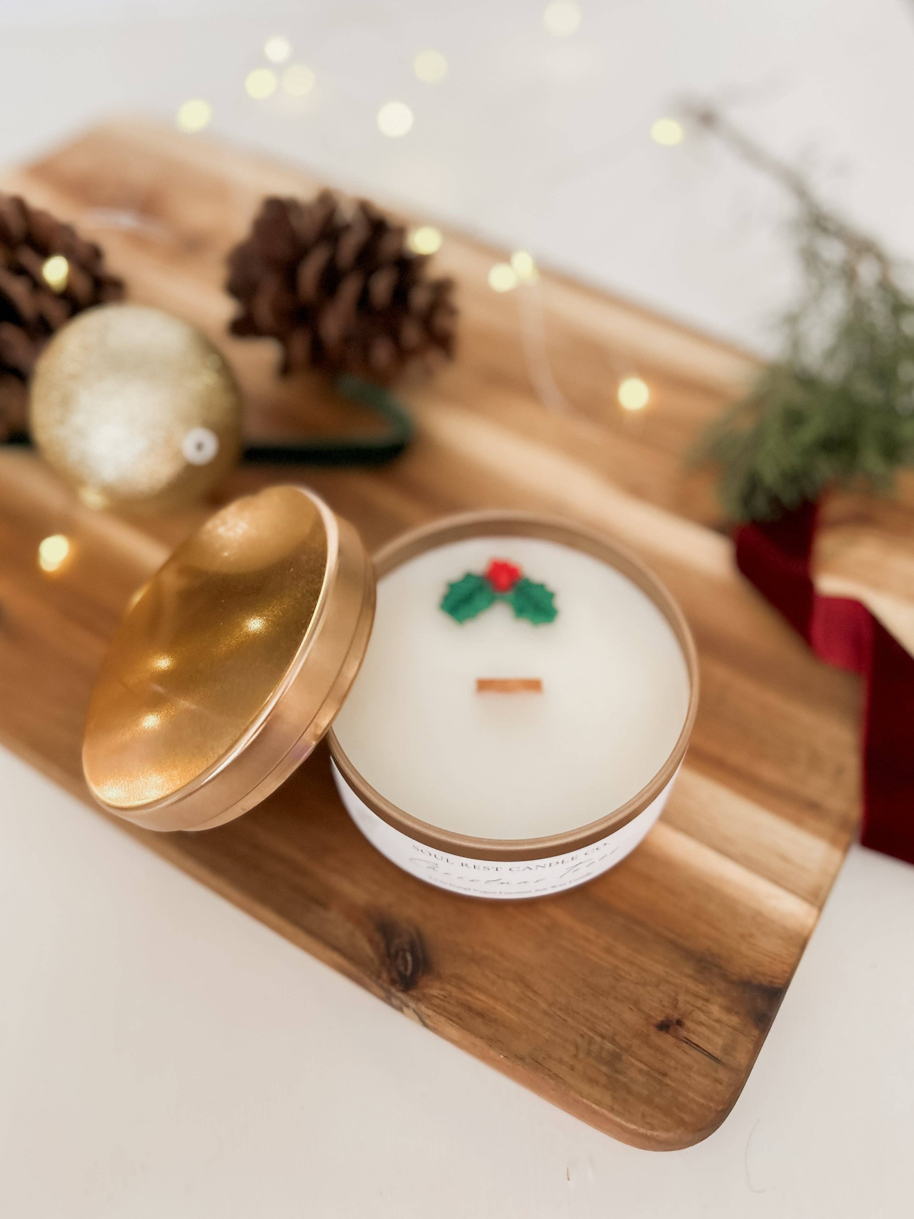 Soul Rest Candle Co. - Wholesale Travel Candles - Peppermint Bark 5.5oz Tin Candle2