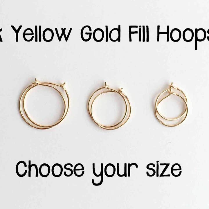 Petites créoles en or jaune 14 carats pour la vente par Sunlight Silver Jewelry