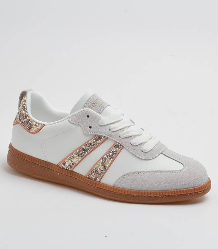 SWEET MAGIC MODA Y COMPLEMENTOS - Wholesale Lifestyle Sneakers - Women's - CHIC CASUAL SNEAKER WITH RUBBER SOLE2