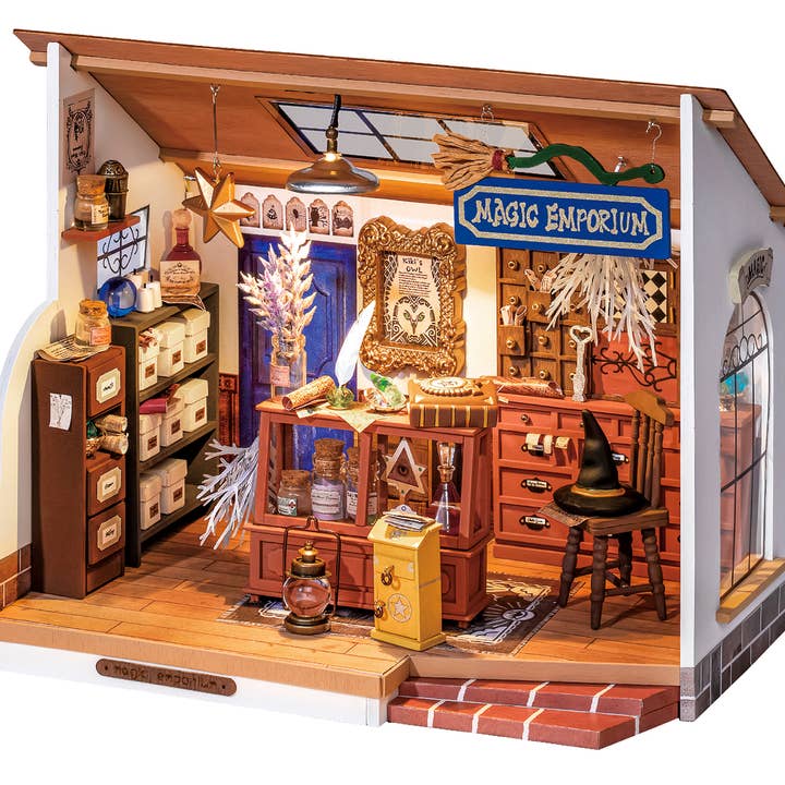 Kiki's Magic Emporium for wholesale by Robotime