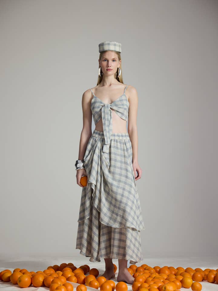 Gray Plaid Skirt (3450); 28% Linen 72% Cotton for wholesale by Fulmarix