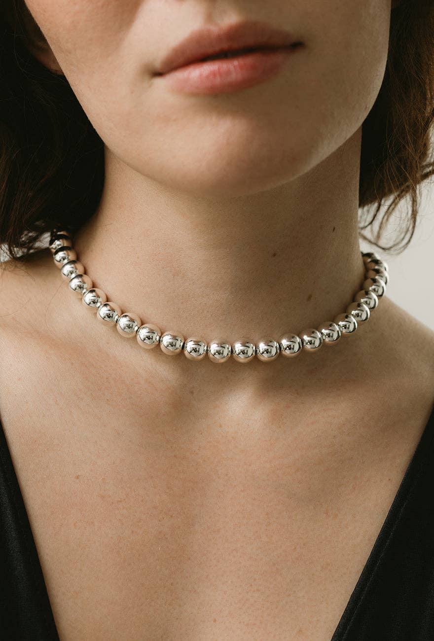 Maslo Jewelry – wholesale Beaded/pearl necklace – Silver Senna Necklace4