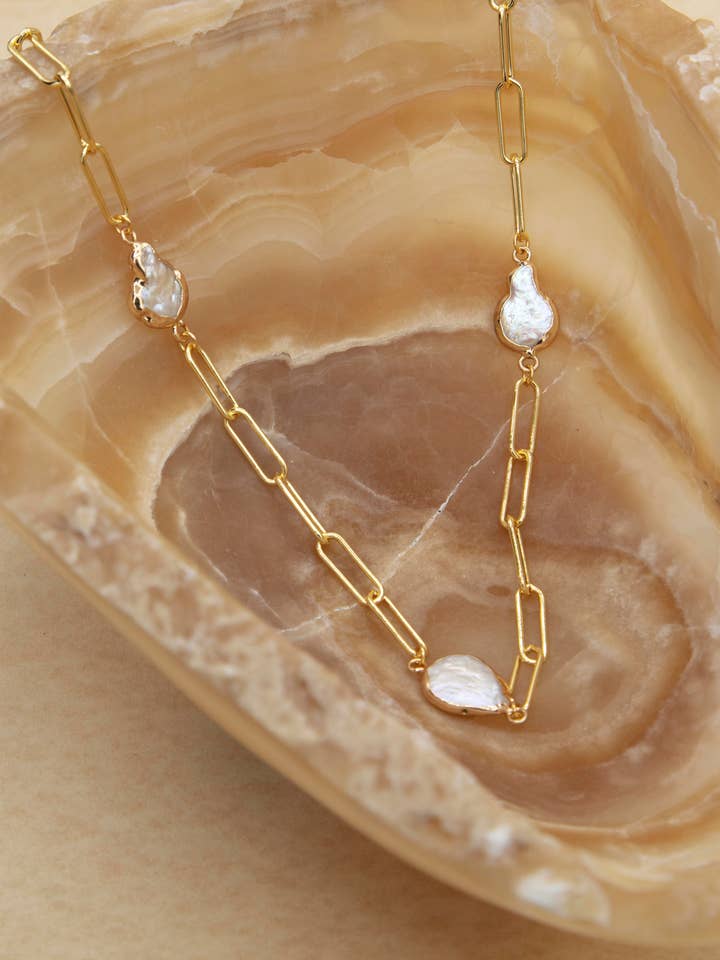 36" Goldene Gliederkette mit Anhänger und Münzperlen für den Großhandel von Sea Lily