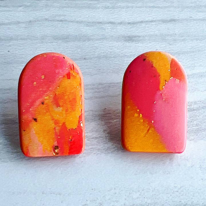 Orecchini a bottone rettangolari curvi Sunrise per la vendita all'ingrosso da parte di Emaloe’s Thingys