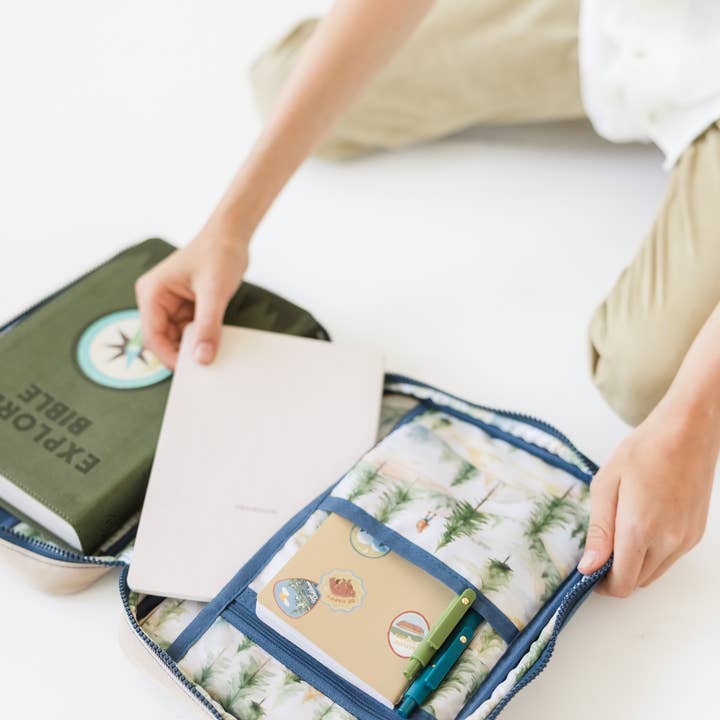 Ever, AJ - Wholesale Bible Cover - BOY Kid Bible Case Color-block, EXPLORER Bible Cover5