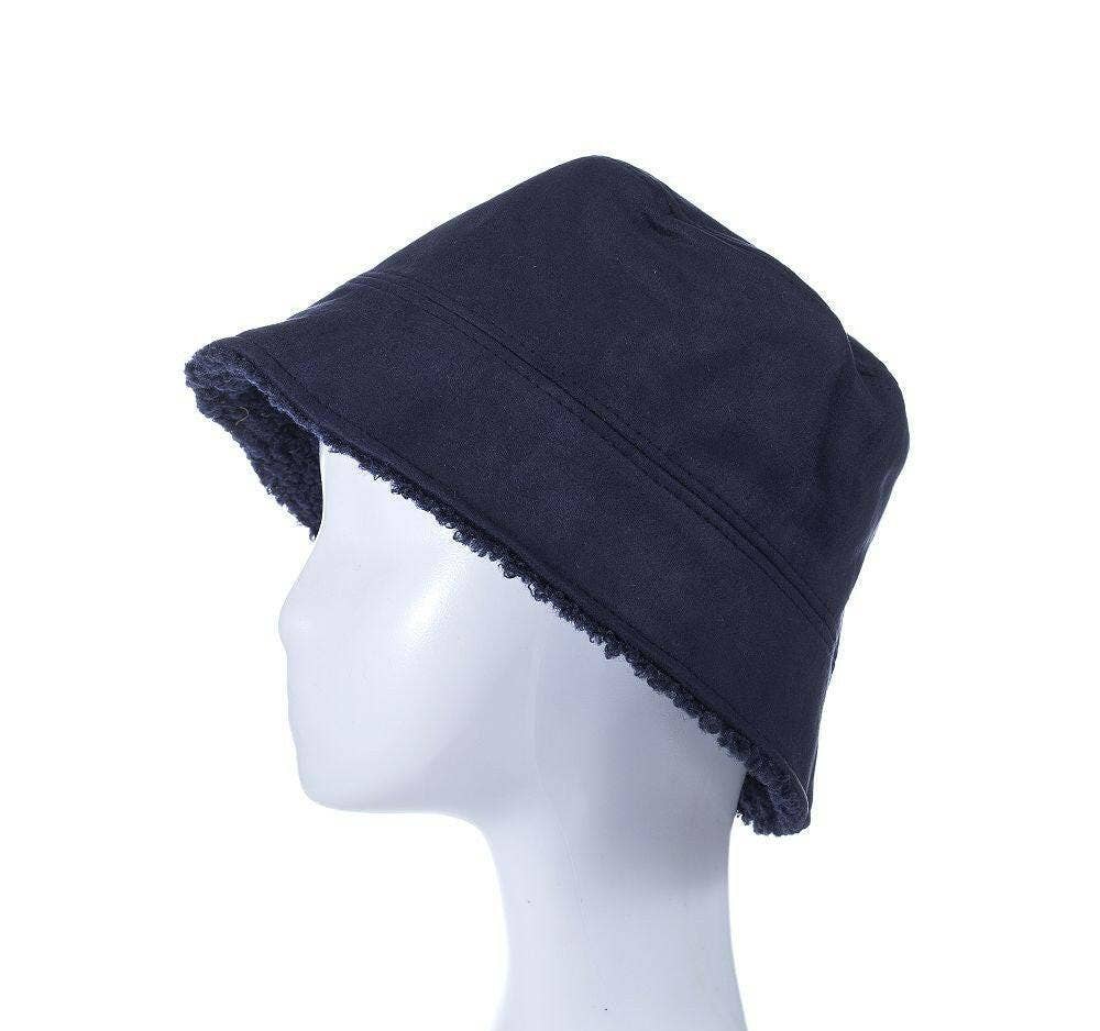 Fox by Ren GmbH - Wholesale Beanie - Dames - Reversibele suede vissersmuts5