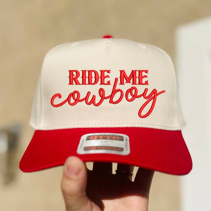 Chapeau brodé "Ride ME Cowboy" pour la vente par Southern N Savvy
