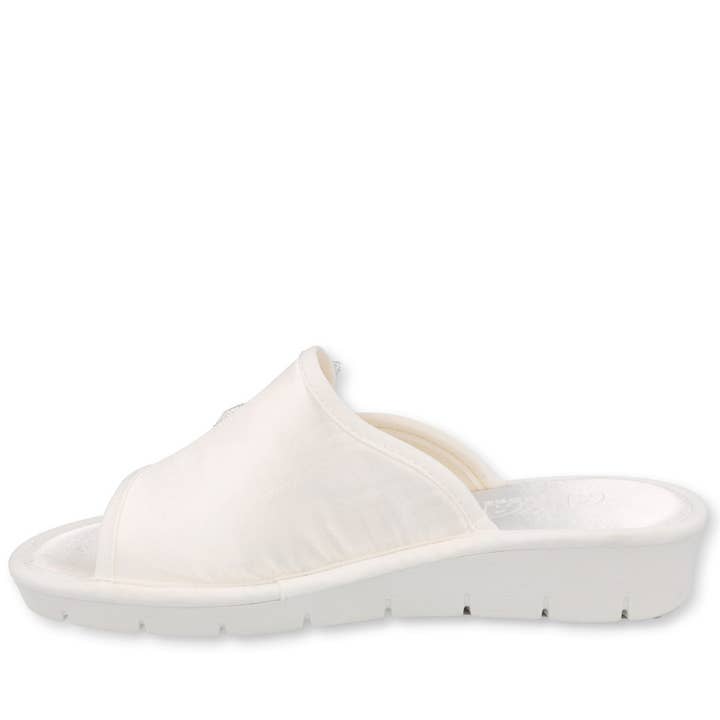 WHITE Italian satin and memory slipper Axa Shoes sposa_21250 for wholesale on Faire