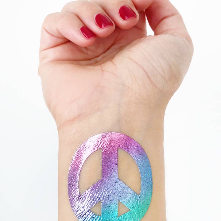 METALLISCHES FRIEDENSZEICHEN | TÄTOWIERUNG für den Großhandel von Love & Lion