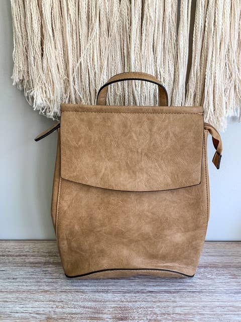 MiMi Wholesale - Wholesale Backpack - Women's - UNV0069 Flap Over Convertible Backpack11