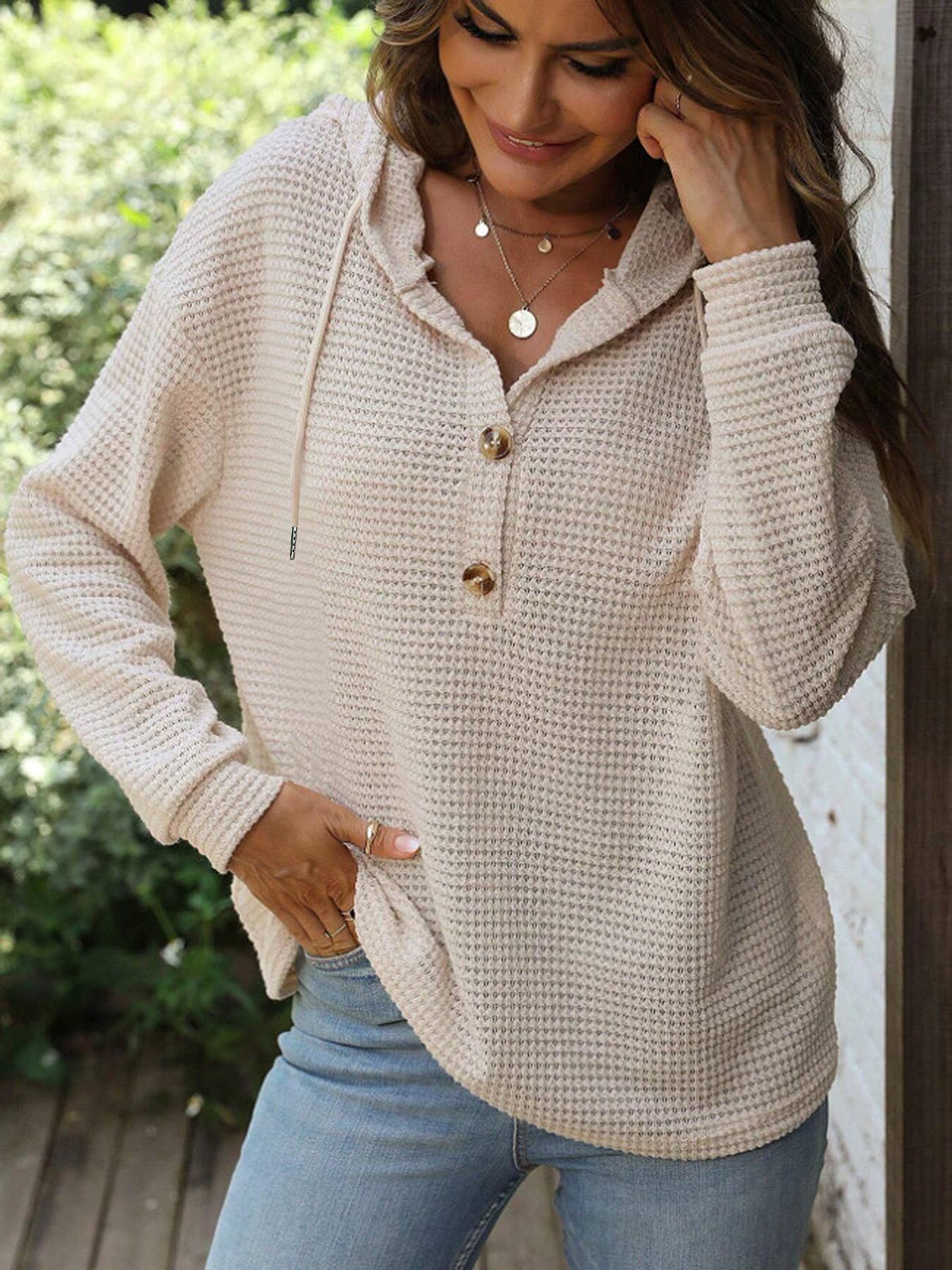 Lily Clothing - Vente Sweat à capuche – femme - Sweat à capuche uni à boutons et manches longues1