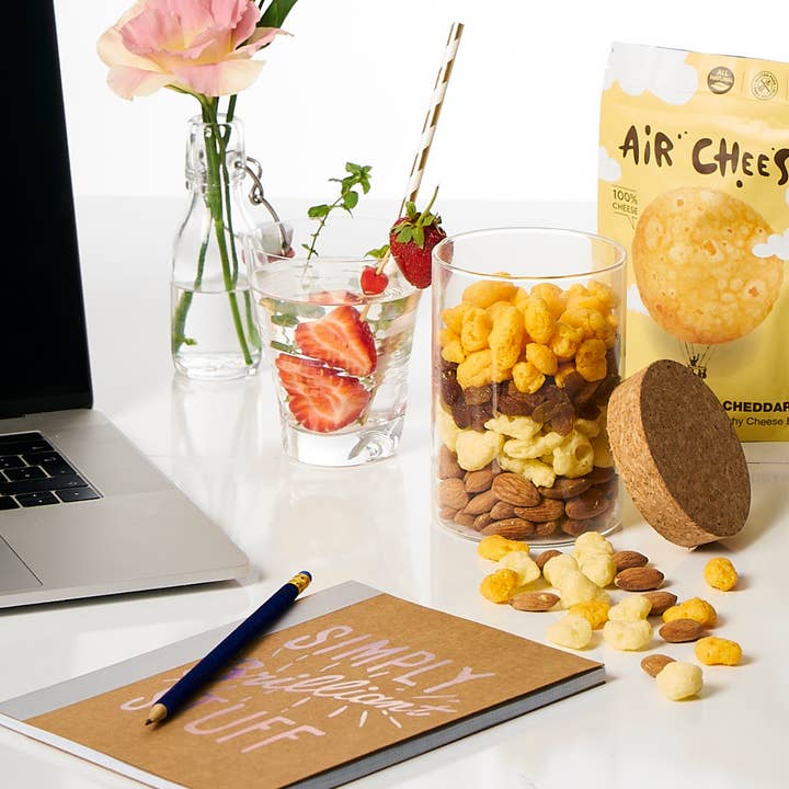 POSHI – Engroshandel Puffed snacks – Luftost - Cheddar 1,42 oz/48 ct2