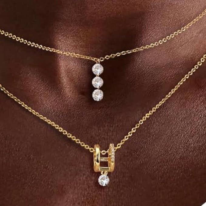 Collier Pendentif en Vermeil Doré à Couches avec Pierre Précieuse en Zircone Cubique pour la vente par Facetreasures Boutique