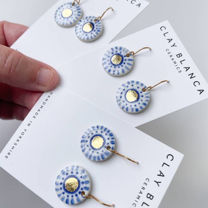 Clay Blanca – wholesale Dangle earrings – Hand painted Dark Blue Dot Dangle earrings with gold centre4