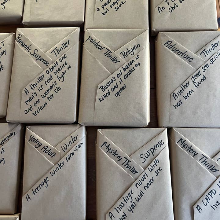 The Towne Witch - Wholesale Crafts, Hobbies & DIY Book - Blind date with a book, Gifts, Bookish Gifts, Books4