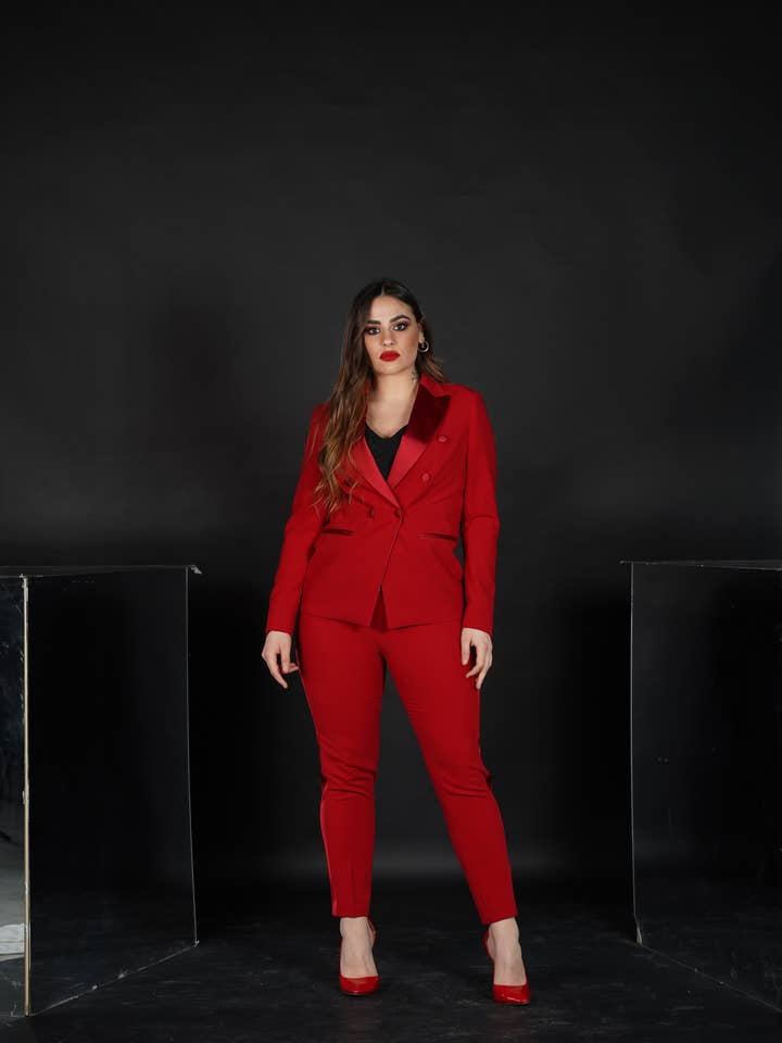 Suit with covered buttons and rhinestones for wholesale by Oltretempo