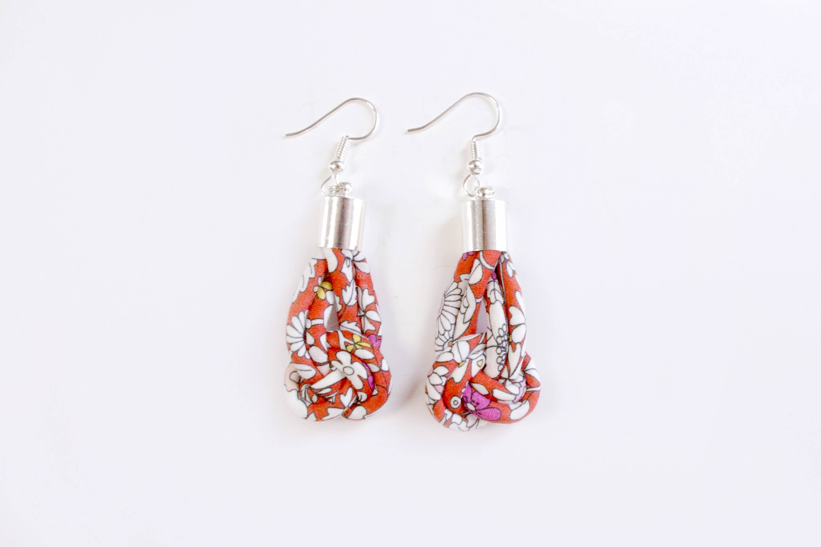 Bunny Bosworth – wholesale Dangle earrings – Liberty Print Cord Knot Earrings - Hot House Blooms2