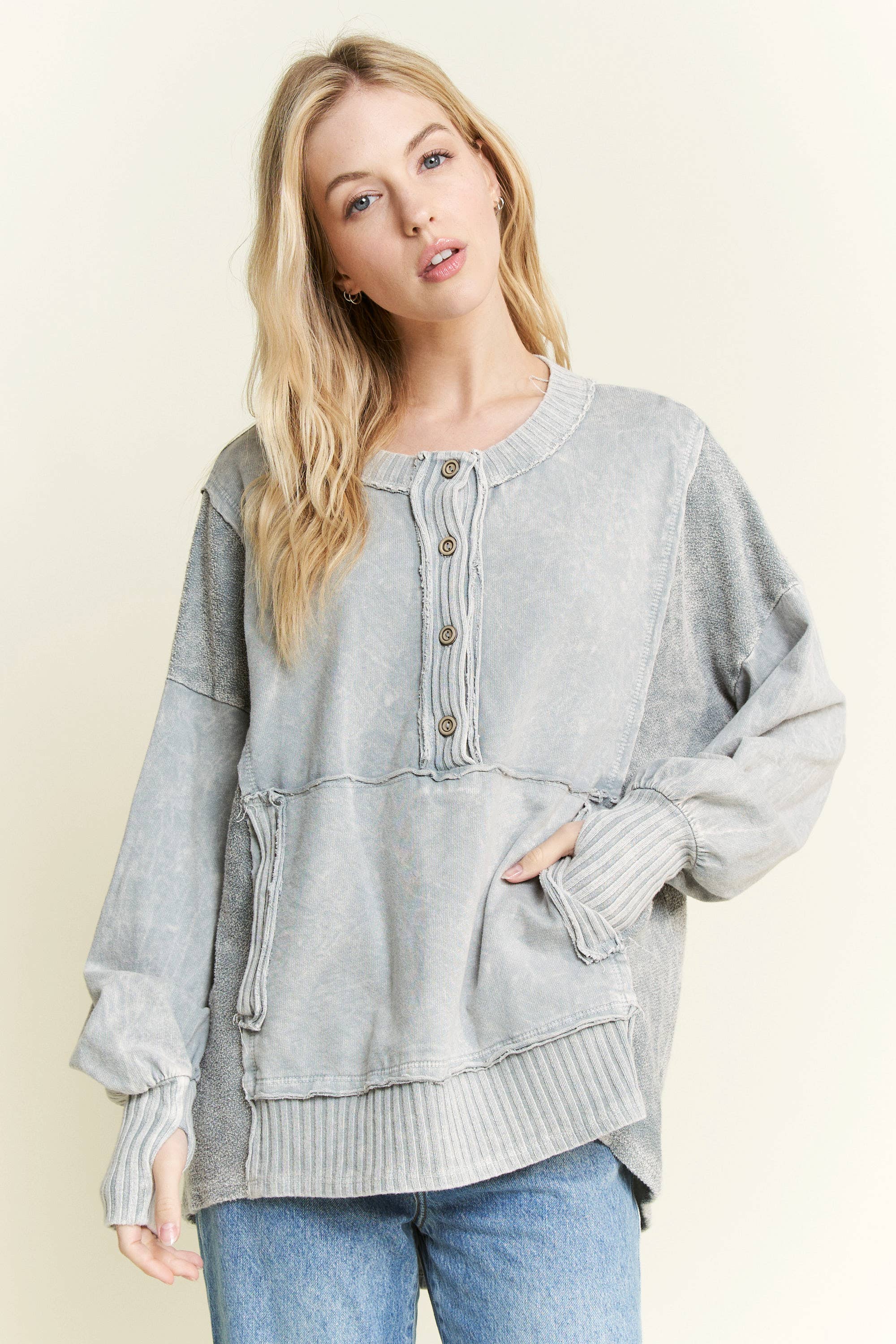 J.Her - Wholesale Sweatshirt - Women's - MineralWash Henley kangaroo pocket sweatshirt HT60426