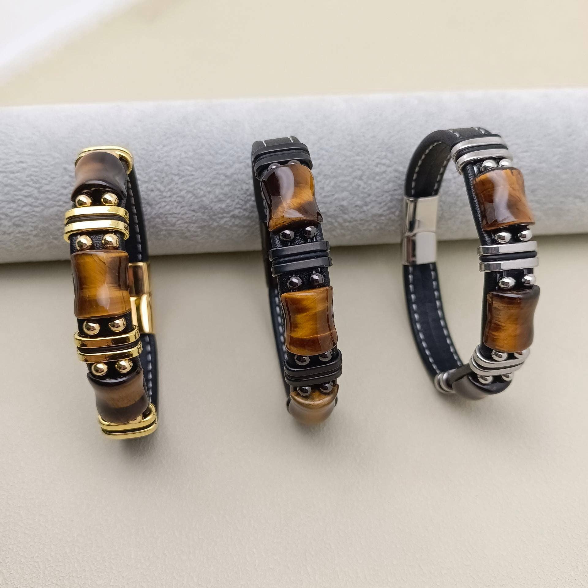 Mio Queena - Vendita all'ingrosso Bracciale a polsino - Bracciale da uomo in pelle con charme in pietra occhio di tigre - MJ/BC4