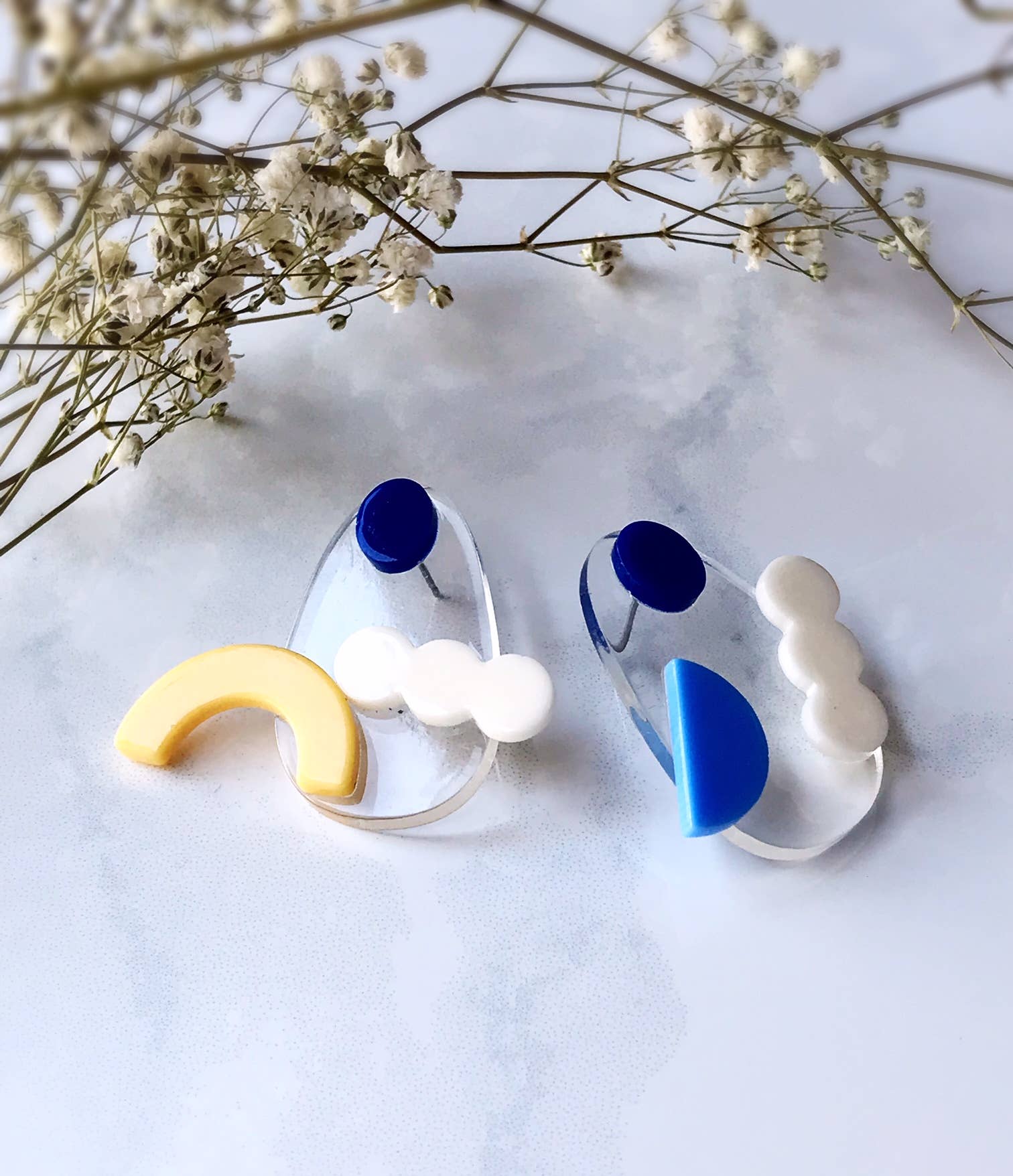 Pearl and Ivy Studio – Großhandel Ohrhänger – Ohrstecker aus Acryl, Sonne, Mond, Wolke, Nacht und Tag6