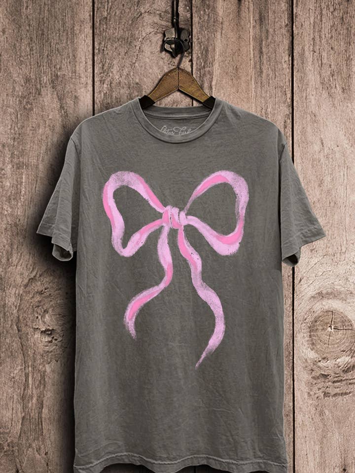 Top imprimé à ruban rose pour la vente par Lotus Fashion Collection