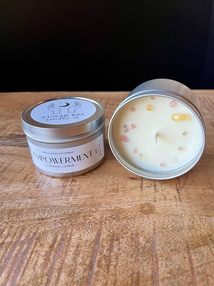 Boîte Empowerment pour la vente par Lunar Rei Candle Co.