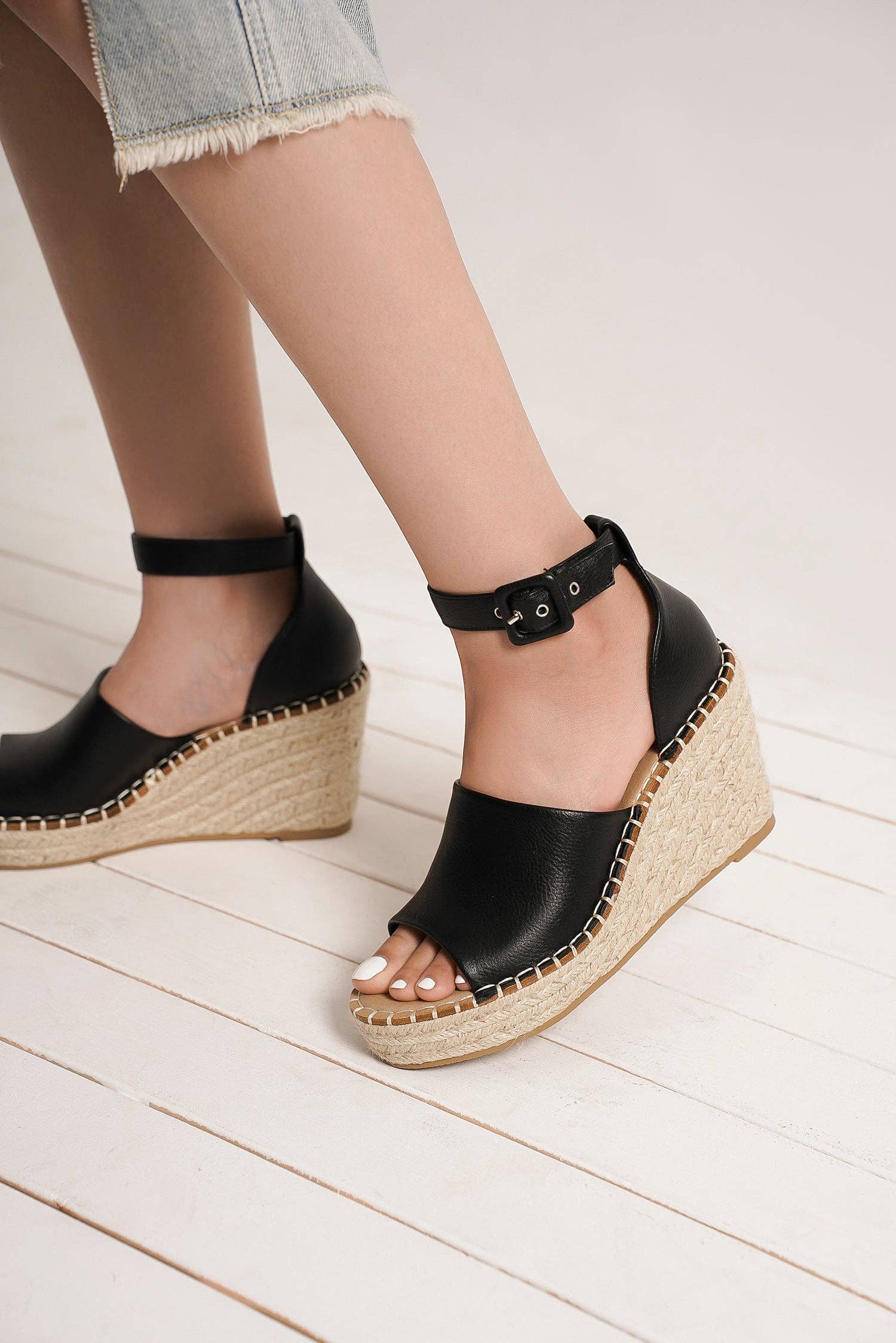 BEAST FASHION - Wholesale Wedges - Women's - FELIX-01 Wedge Sandals5
