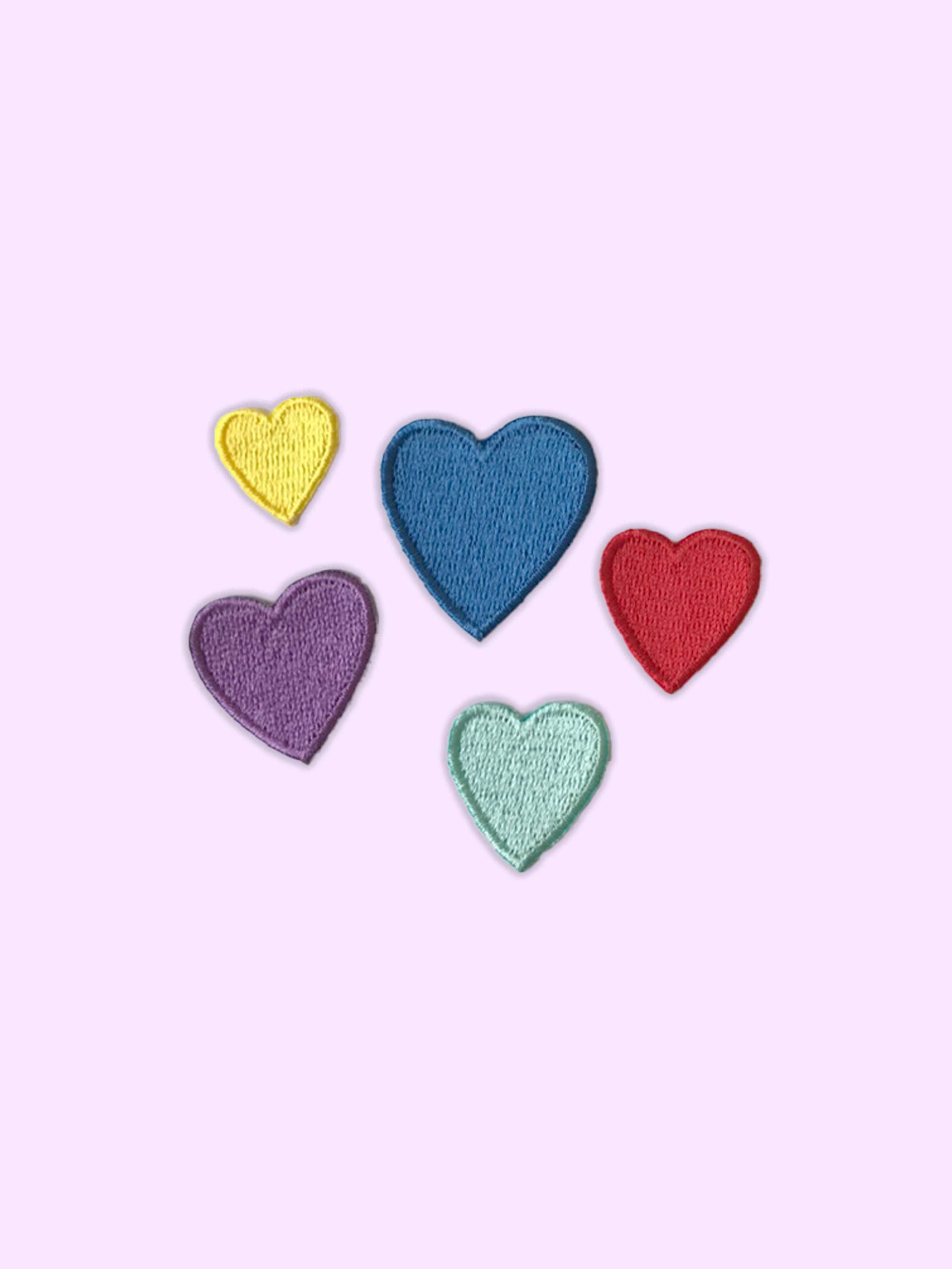 Britney Pompadour - Broderie - Embroidery kit - Wholesale Patch - Coeurs, Patch thermocollant brodé, écusson0