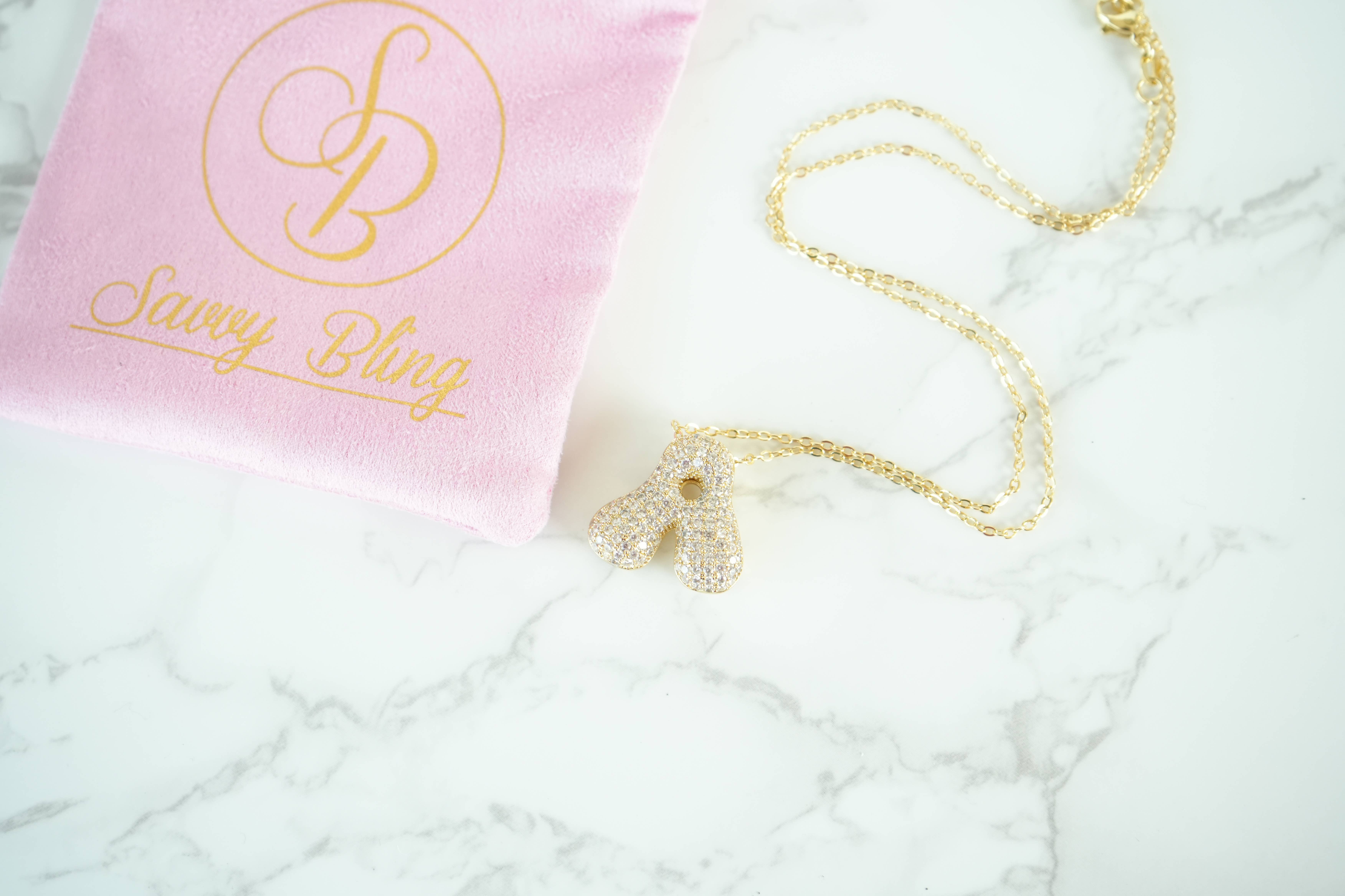 Savvy Bling - Venta al por mayor Collares con colgantes/abalorios - Collar Initial Cz Waterdrop en oro de 18 quilates26