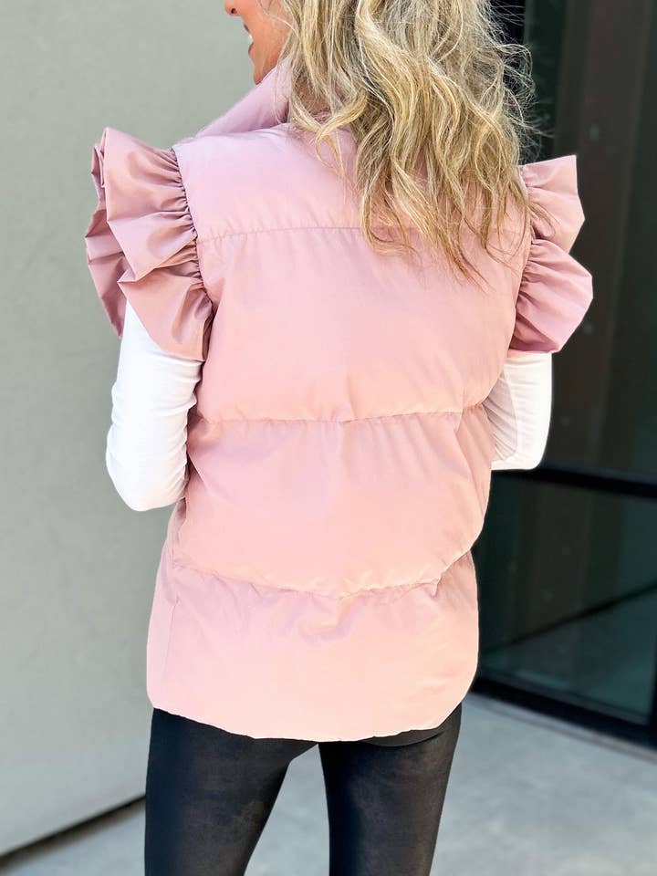 Rosa Clothing - Wholesale Outerwear Vest - Women's - Double Slip Pockets And Ruffled Sleeve Vest11