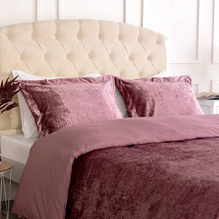 Iconic Velvet Duvet Cover Set for wholesale by Mellanni