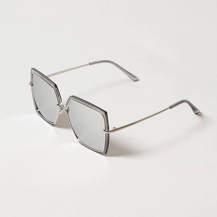 ASSORTED COLOR Women's Oversized Square Mirrored Sunglasses for wholesale on Faire6