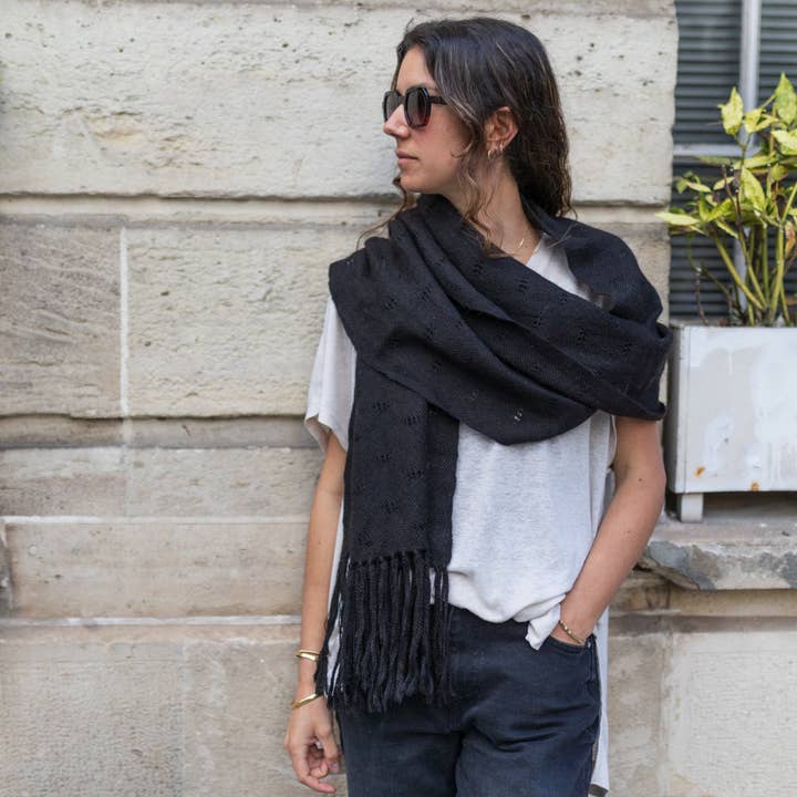 Casa Cordillera - Wholesale Scarf - Women's - Carao Shawl2