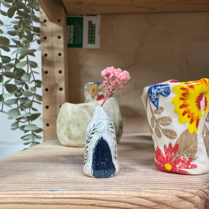 Mini-maisons de fées en céramique – Fait main sur la péninsule de Mornington pour la vente par Rondelle Designs