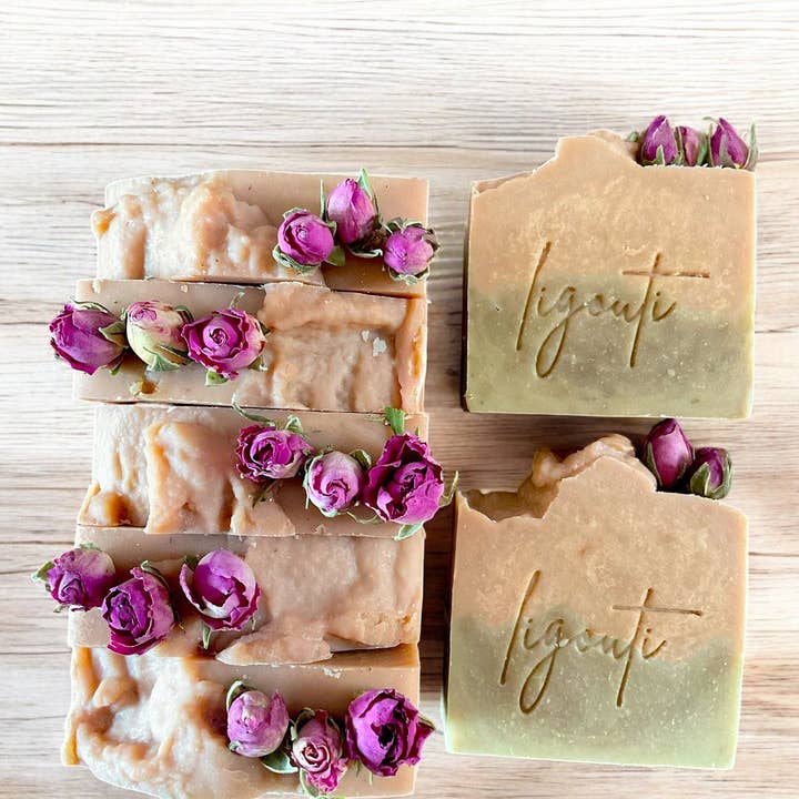 Savon de suif Rose Garden pour la vente par Ligouti Marrakech