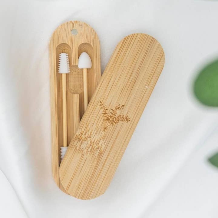 Écouvillons réutilisables en silicone avec étui en bambou pour la vente par Greenland & Co