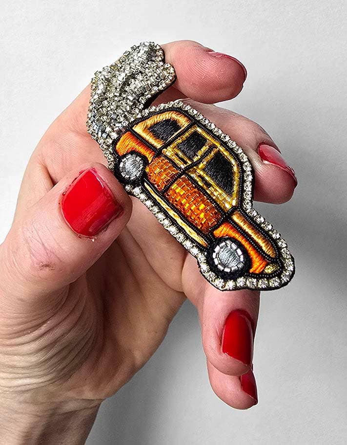 Céleste Mogador - Wholesale Brooch - MERCEDES STATION WAGON (size S)0