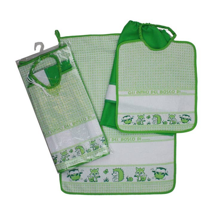 Almatex srl - Vendita all'ingrosso Tovaglioli da tavola in stoffa - Completo 3pz AMICI DEL BOSCO:asciugamano+bavetta con elastico+sacchetto con banda in etamine da ricamare3