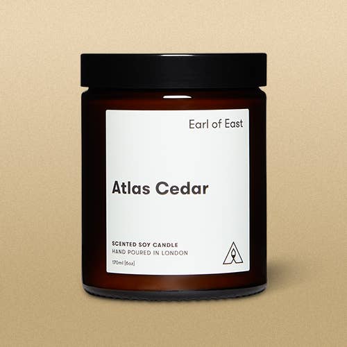 Earl of East - Venta al por mayor Velas en tarros - Atlas Cedar | Vela de cera de soja 170 ml1
