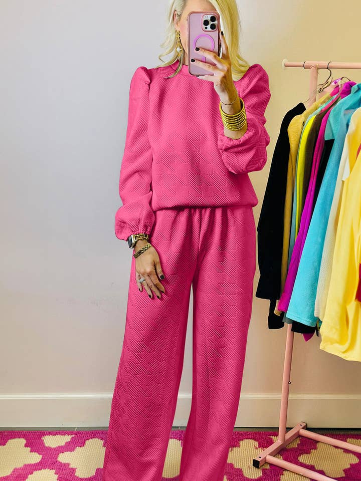 Suhkasana - Wholesale Top & Pant Set (NOT Loungewear) - Women's - Black Textured Puff Sleeve Top and Pants Set10